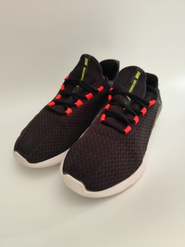 Nike Viale Black Sneakers - Size 44