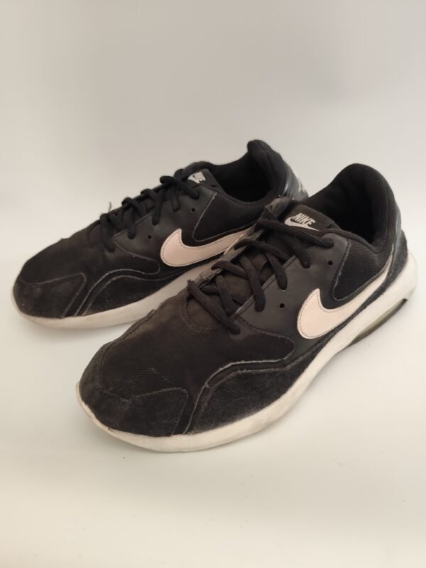 NIKE Men's Black Air Max Nostalgic Fitness Shoes - Size 43