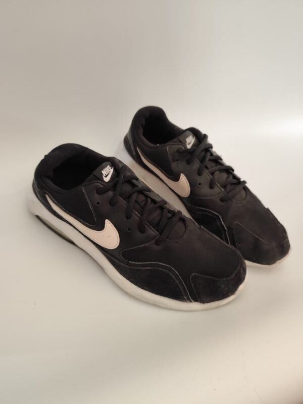 NIKE Men's Black Air Max Nostalgic Fitness Shoes - Size 43 - Image 4