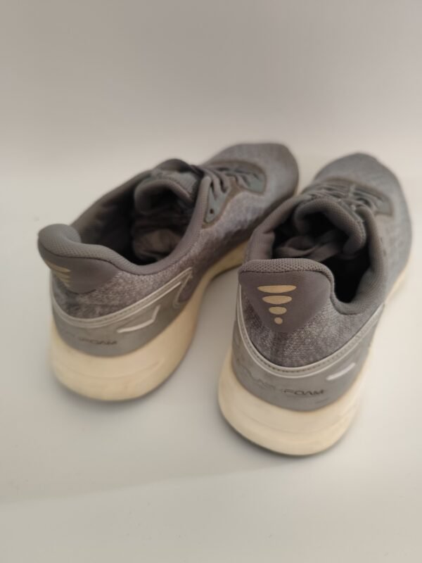 Anta A-FlashFoam Grey Sneakers - Size 44.5 - Image 3