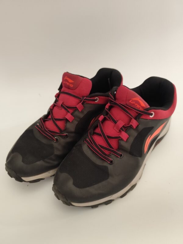 Li-Ning Black and Red Sneakers - Size 43.5
