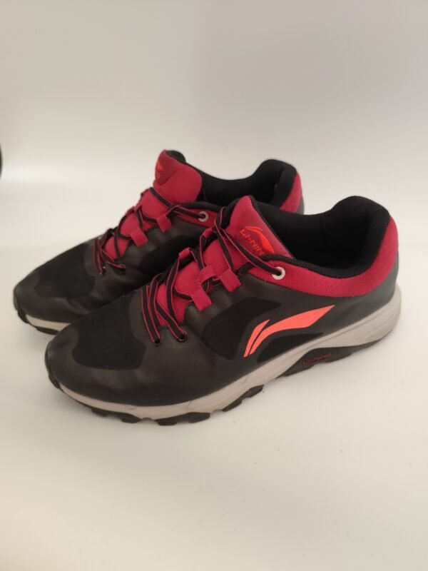 Li-Ning Black and Red Sneakers - Size 43.5 - Image 3