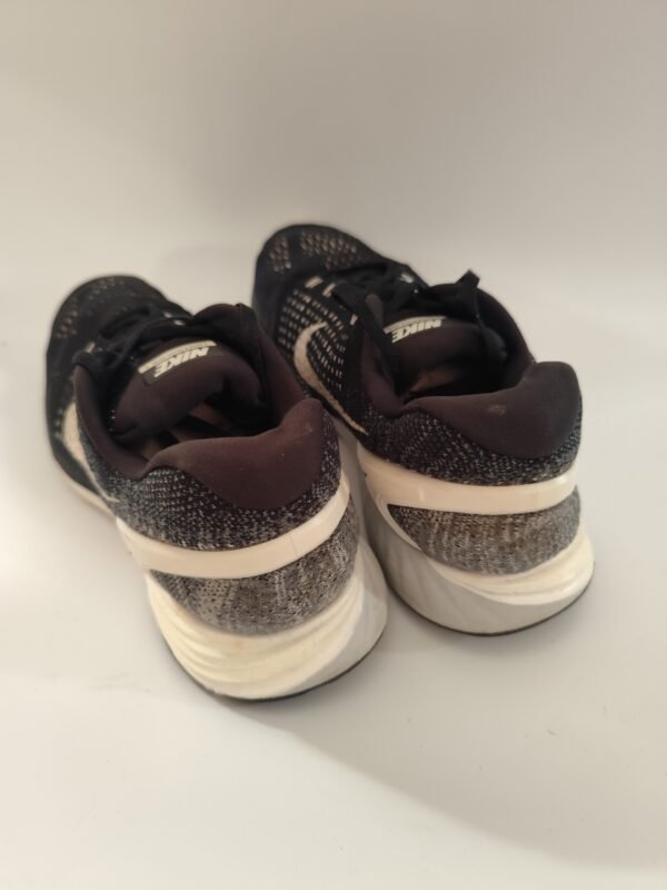Nike LUNARGLIDE 7 Black Sneakers - Size 43 - Image 3