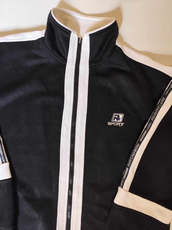 Robinson R Sport Jacket with Missing Pull Tab on Slider - Size Medium, Black & White - Image 5