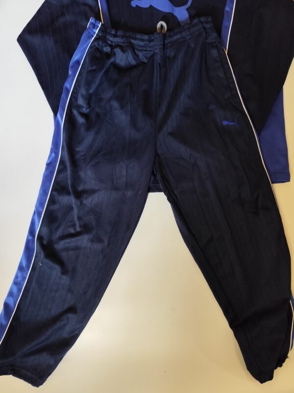 Puma Tracksuit Rare Find - Size X-Large, Blue - Image 3