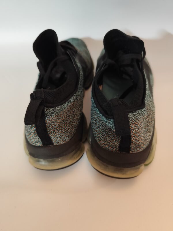 Born to Run Free IIIVIIORUNNING Shoes - Green, 43 - Image 4