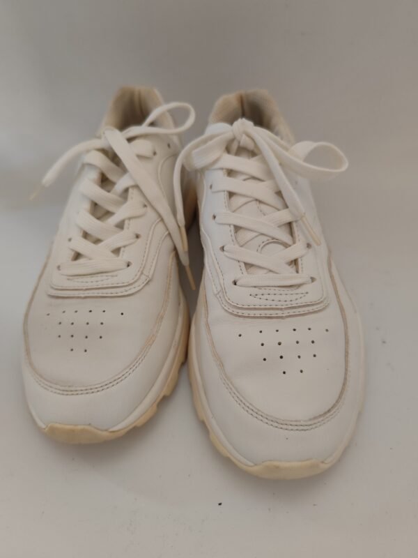 Zara 2207/002/001 3153 Running Shoes - White, 43 - Image 2